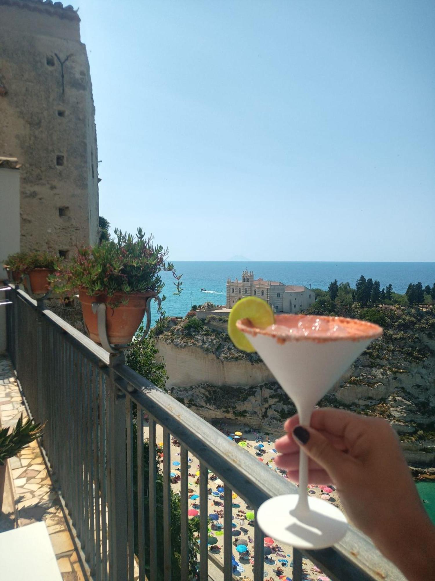 La Dolce Vita A טרופאה מראה חיצוני תמונה